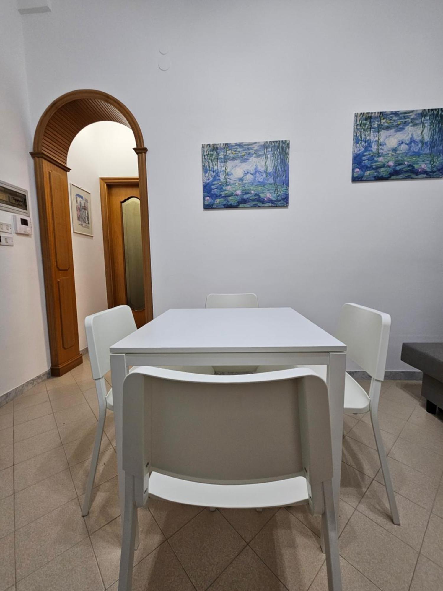 Dimora Piazza Roma Apartment มาร์ตินาฟรังกา ภายนอก รูปภาพ